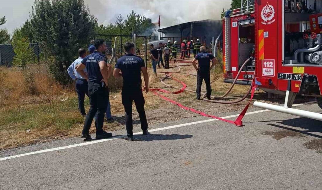 Sivas’ta tek katlı bir evde meydana gelen yangın sonucunda ev