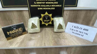 Şanlıurfa’nın Siverek ve Karaköprü ilçelerinde gerçekleştirilen uyuşturucu operasyonlarında 1 kilo