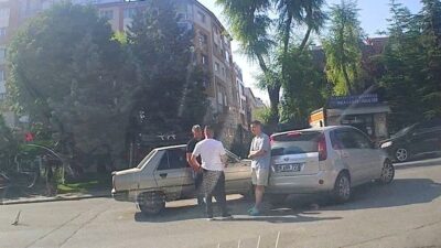 Eskişehir’de, Yenibağlar Mahallesi Eti Caddesi ile Türkaslan Sokak’ın kesişiminde meydana