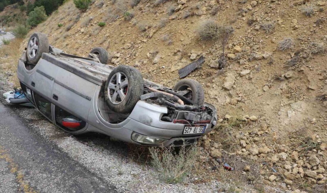 Karaman’da meydana gelen trafik kazasında 2 kişi, otomobilin takla atması