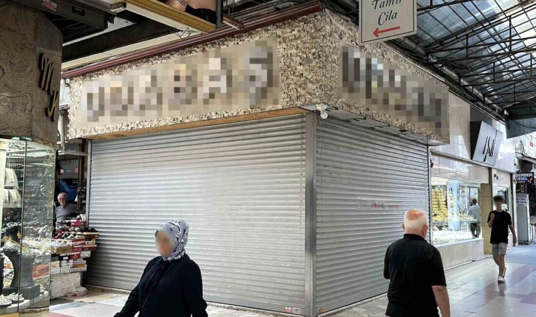 Sakarya’nın Adapazarı ilçesinde bulunan tarihi Uzun Çarşı’da uzun yıllardır faaliyet