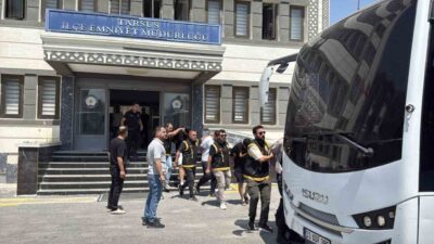 Mersin’in Tarsus ilçesinde, alacak verecek konusundaki anlaşmazlık sonucu meydana gelen
