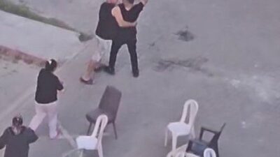 Adana’da taziye evinde iki husumetli grup arasında çıkan kavgada bir