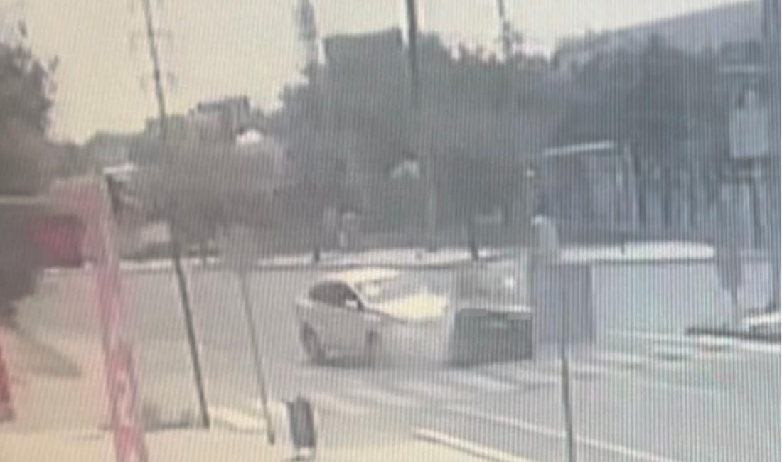 Çorlu ilçesinde meydana gelen trafik kazasında, ters yönde seyreden bir