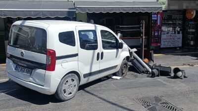 Manavgat ilçesinde yaşanan bir kaza sonucunda kırmızı ışık ihlali yapan