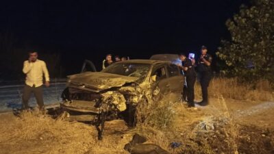Malatya’nın Doğanşehir ilçesinde meydana gelen trafik kazasında, tır ile iki