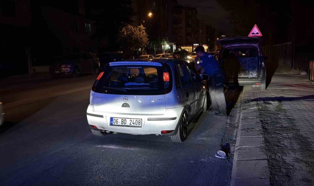 Eskişehir’de geçtiğimiz akşam, kasisten çapraz geçmek isteyen bir sürücünün önceki