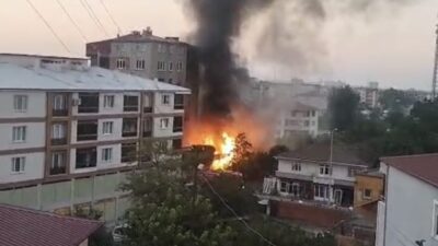 Tekkeköy ilçesinde bir tüpgaz bayisinde çıkan yangın, çevresindeki iş yerine