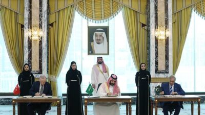Türkiye, Suudi Arabistan ve Pakistan tarafından Mekke’de imzalanan ortak savunma