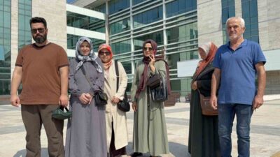 Samsun’da iddiaya göre umre vaadiyle dolandırıldıklarını savunan 8 kişi, suç