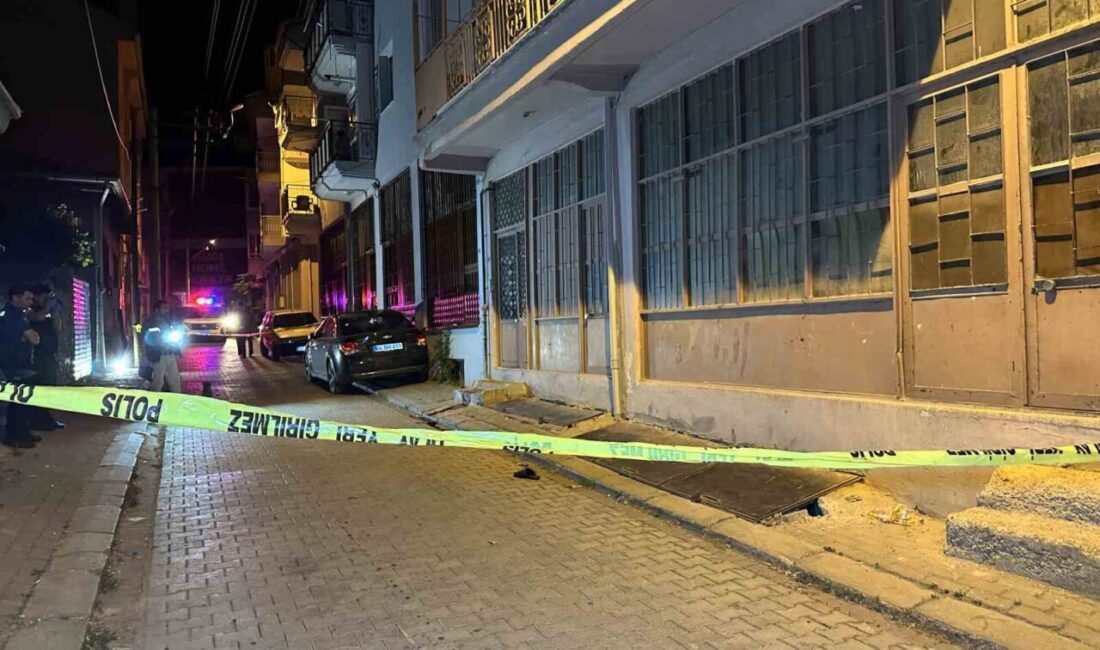 Uşak’ta meydana gelen bir olayda bir kişi bıçak ve pompalı