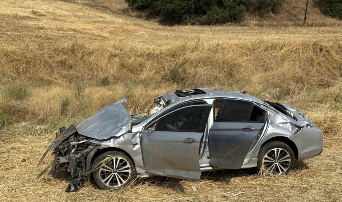 Uşak’ta bir aracın kontrolden çıkarak tarlaya girmesi sonucu sürücü yaşamını