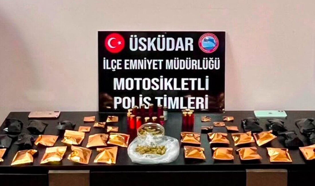 İstanbul Üsküdar’da polis ekipleri tarafından gerçekleştirilen bir uyuşturucu operasyonunda, tamamen