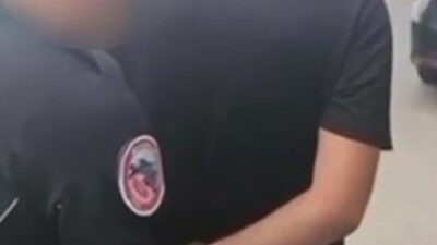 Diyarbakır’ın Sur ilçesinde motosikletli polis ekipleri tarafından gerçekleştirilen araştırma ve