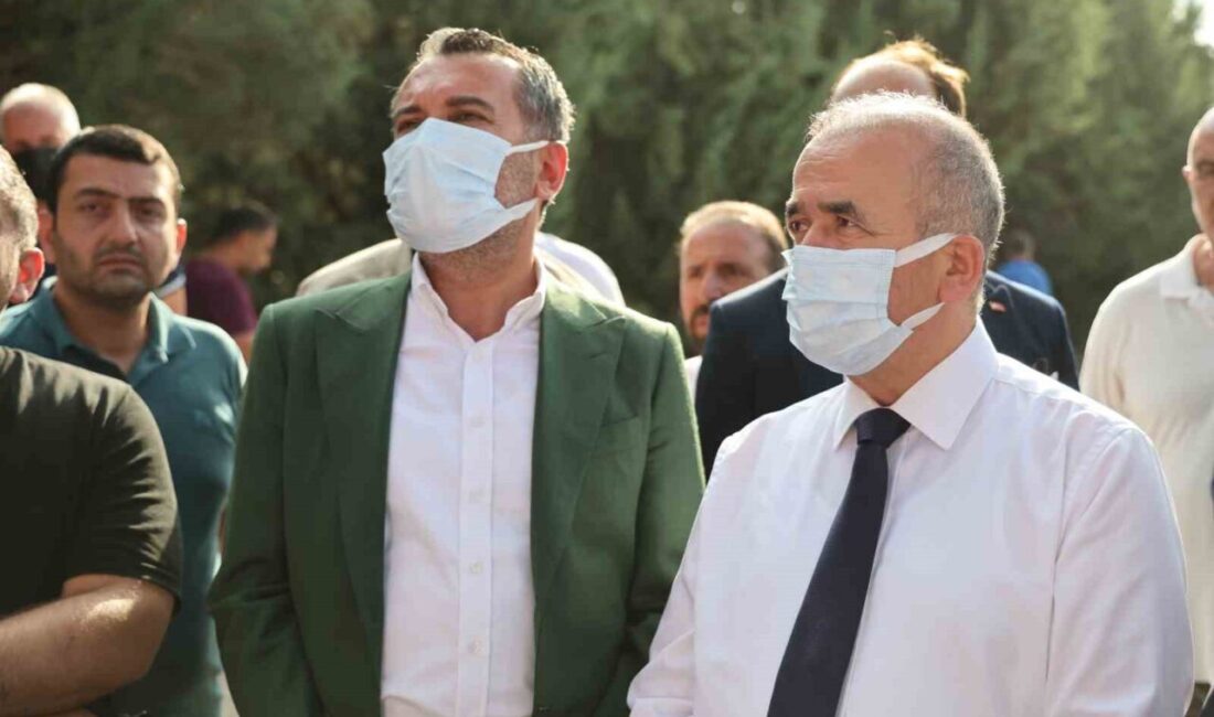 Elazığ Valisi Numan Hatipoğlu, şehirde bulunan bir yalıtım fabrikasında meydana