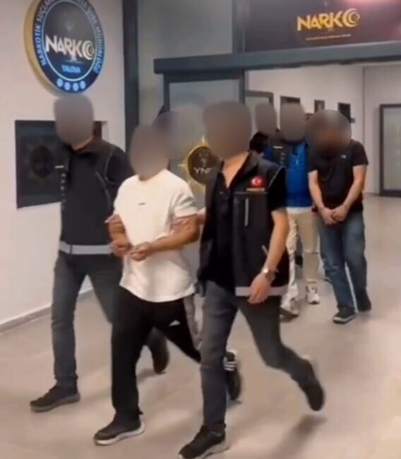 Yalova’da, çeşitli suçlardan hüküm giymiş 3 mahkum, polis ekiplerinin titiz