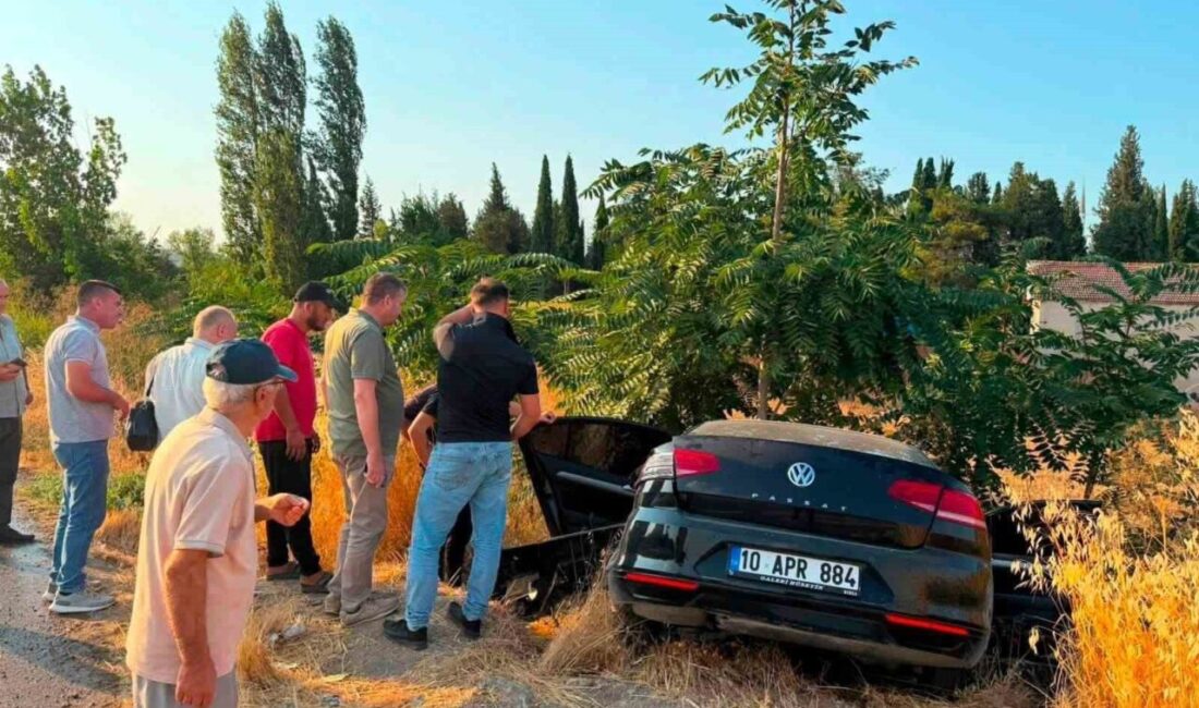 Sındırgı ilçesinde meydana gelen orman yangınına müdahale etmek üzere hareket