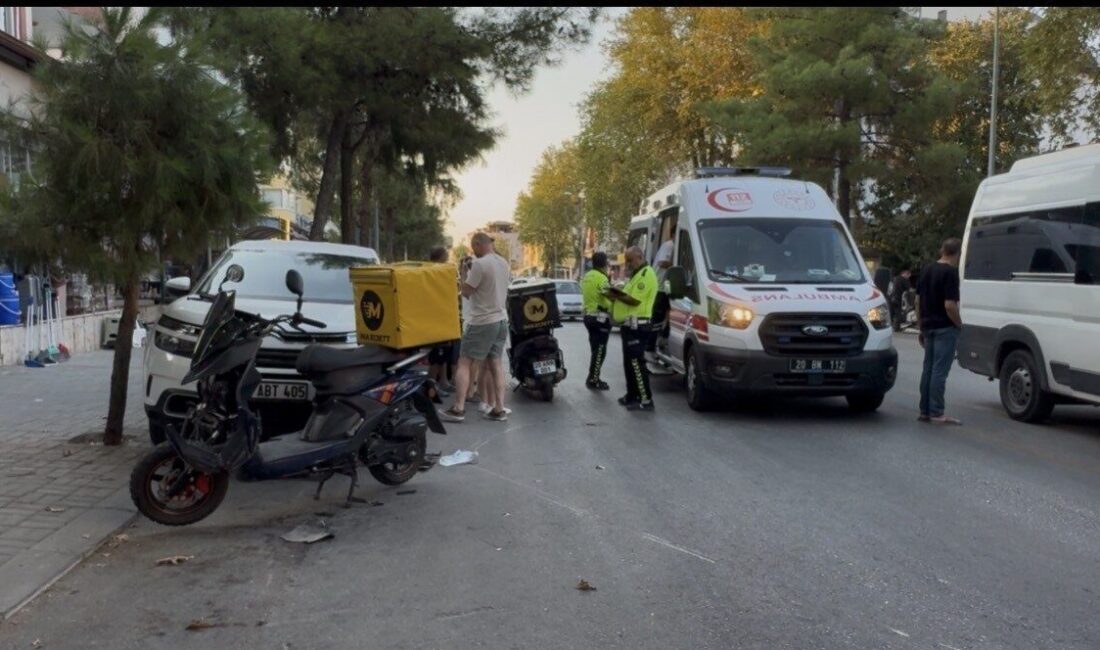 Pamukkale ilçesindeki bir kazada, U dönüşü yapmanın yasak olduğu bir