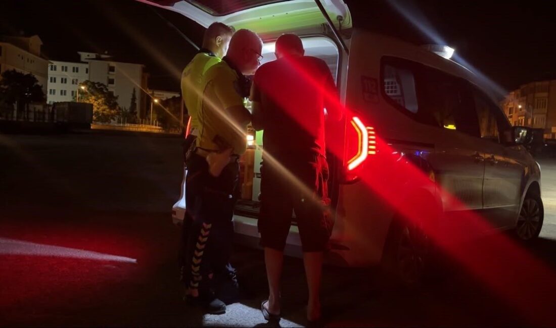 Burdur’da polis ekipleri, şüpheli davranışlar sergileyen bir aracı durdurduğunda sürücünün
