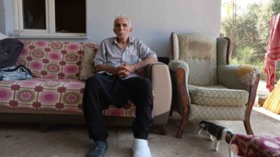 Adana’nın Kozan ilçesinde 83 yaşındaki Yaşar Akdoğan’a çarpan sürücü, yaşlı