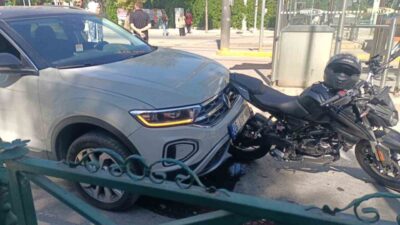 Eskişehir’de meydana gelen bir trafik kazasında, bir otomobilin arkadan çarpması