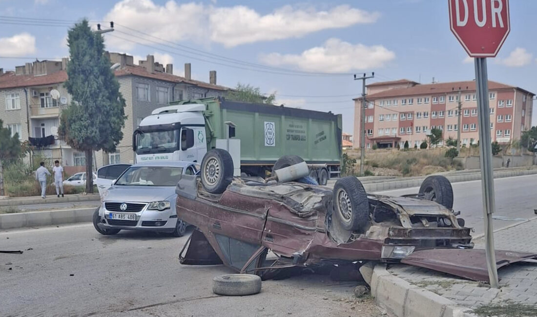 Yozgat’ın Yerköy ilçesinde meydana gelen trafik kazasında araçların çarpışması sonucu