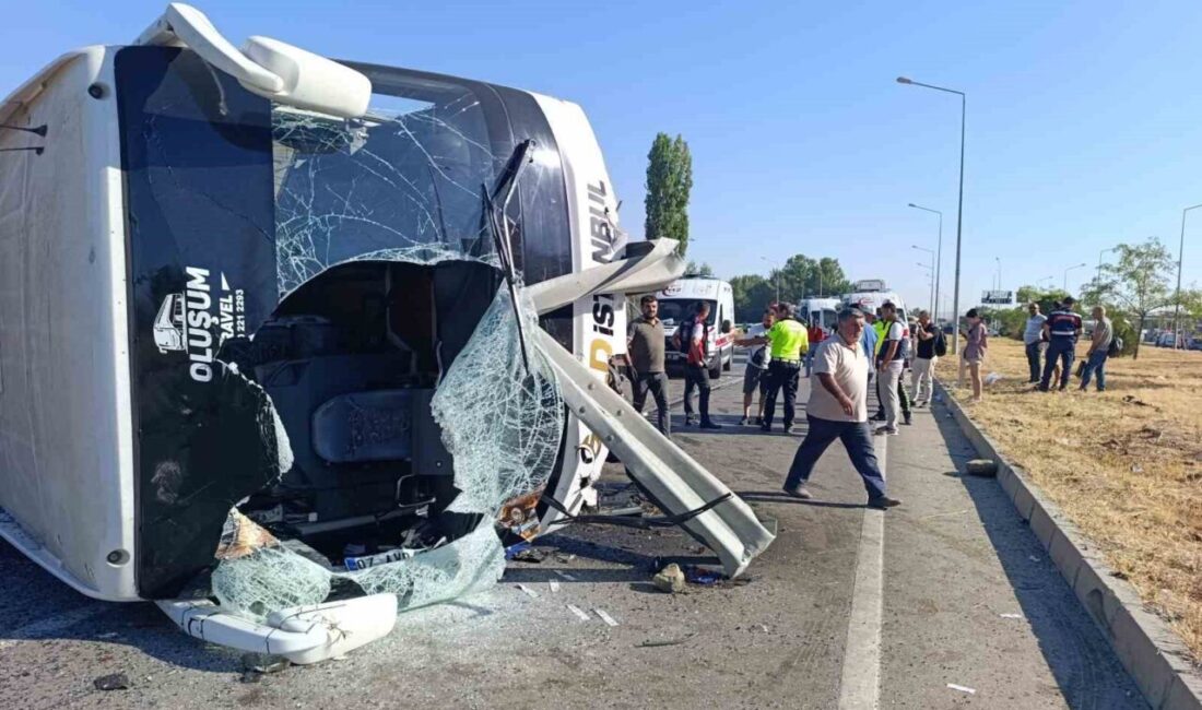Afyonkarahisar’daki bir trafik kazasında işletmeye ait bir yolcu otobüsünün kontrolden