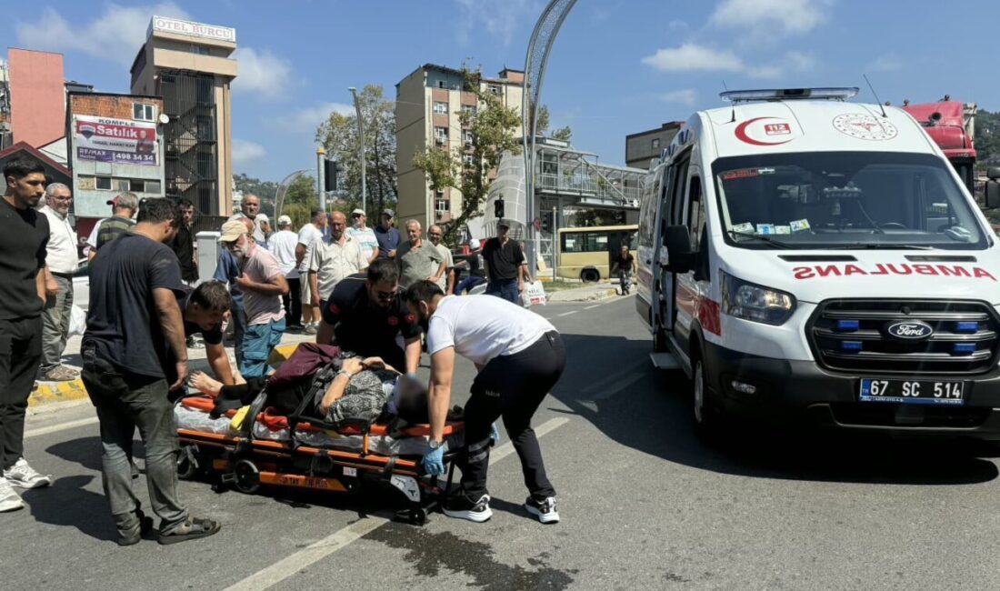 Zonguldak’ta bir otomobilin çarpması sonucu yaralanan 68 yaşındaki bir kadın