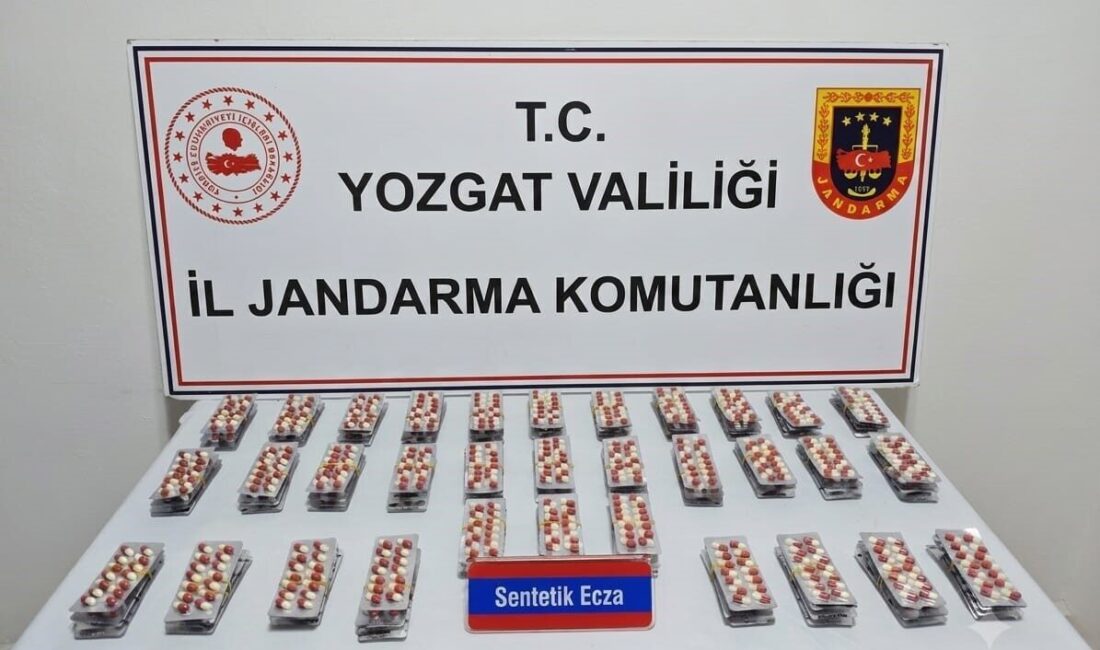 Yozgat’ta gerçekleştirilen operasyonda uyuşturucu hap ele geçirildi. Yozgat İl Jandarma