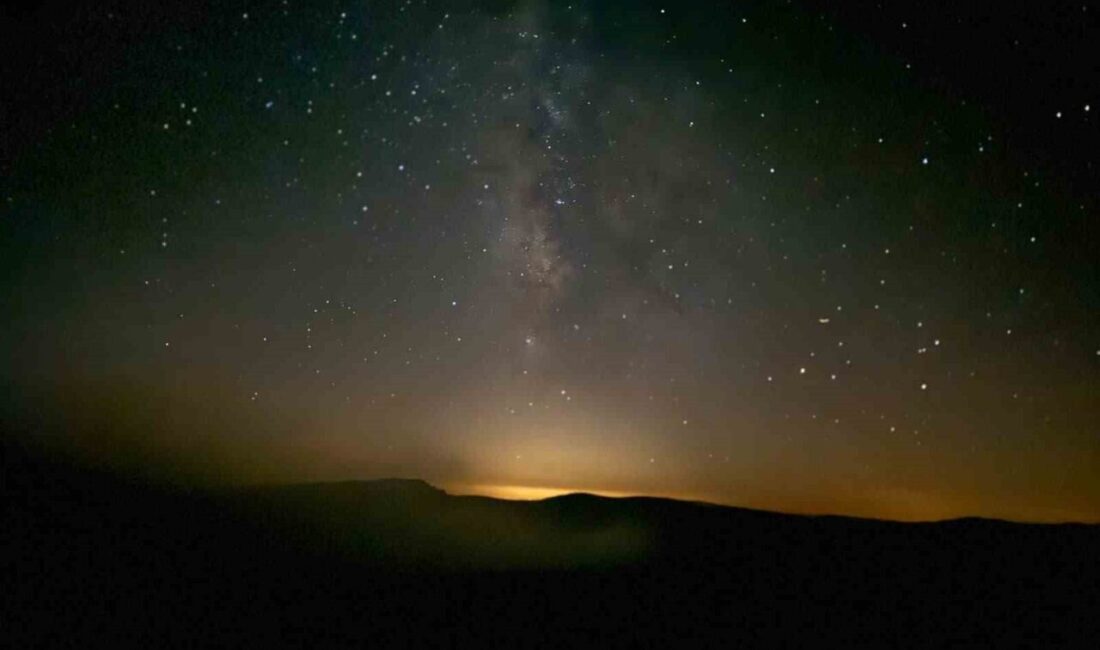 Yozgat’ın Akdağmadeni ilçesinde 12 Ağustos gecesi Perseid meteor yağmuru ve
