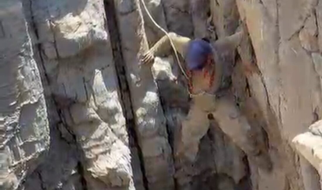 Hakkari’nin Yüksekova ilçesine bağlı kırsal bir alanda köylüler, uçuruma düşen