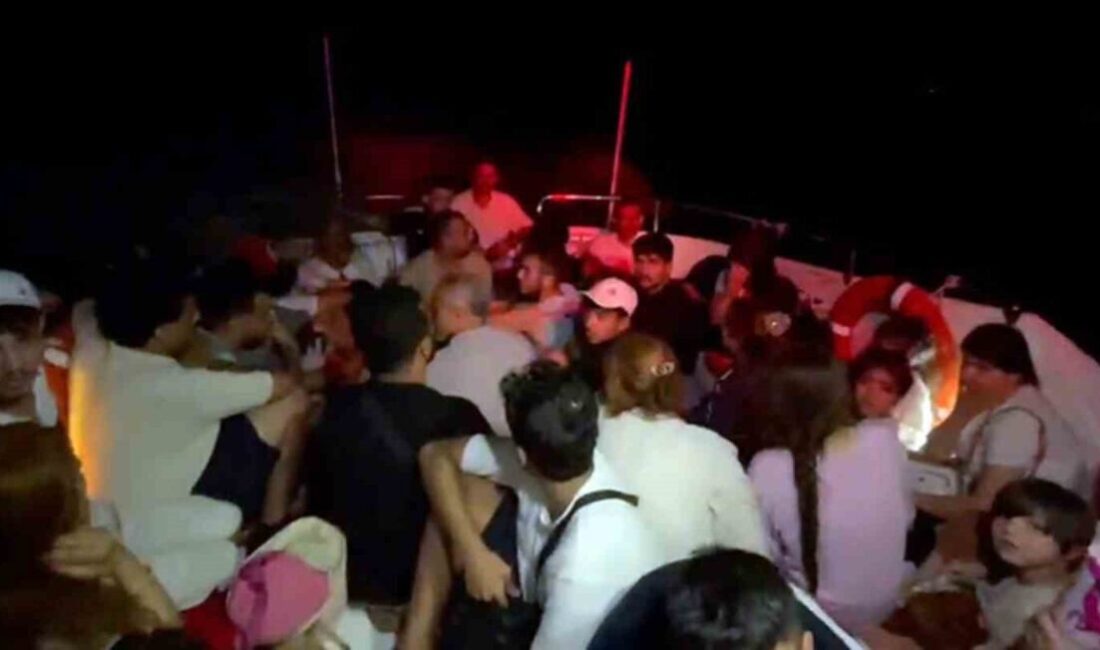 Muğla’nın Datça ilçesinin açıklarında bulunan 2 can salında, Yunanistan sahil