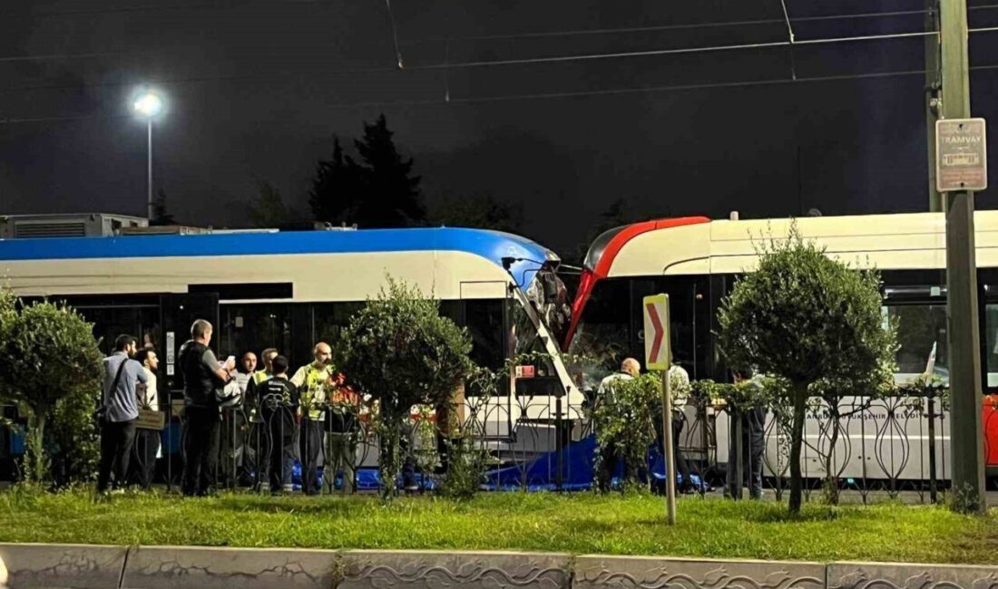 Zeytinburnu’nda T1 Kabataş-Bağcılar Tramvay Hattı’nın Pazartekke ile Topkapı durakları arasında