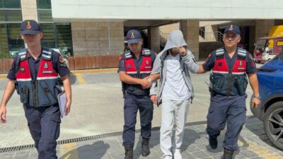 Samsun’un İlkadım ilçesinde, evinde 808 adet uyuşturucu hap bulunan 16