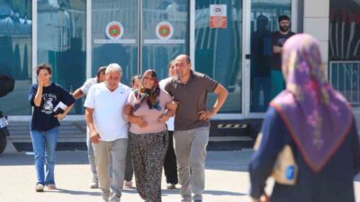 Manavgat ilçesinde meydana gelen bir trafik kazasında, 18 yaşındaki bir