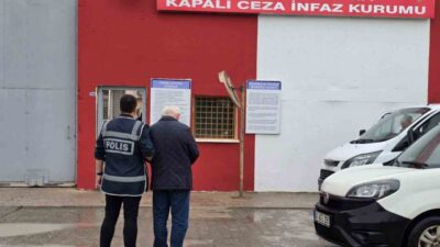 Kocaeli’de polis ekiplerinin arama çalışmaları sonucunda 4 kişi yakalandı. Bu