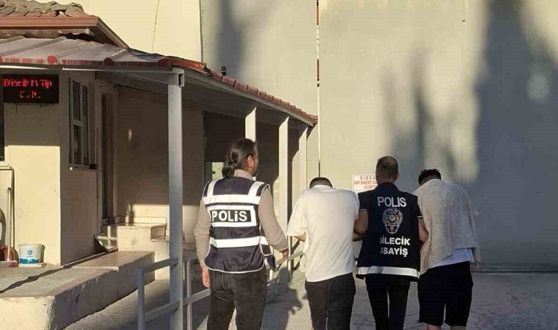 Bilecik’te 3 milyon liralık ziynet eşyasıyla yakalanan 2 şüpheli tutuklandı.