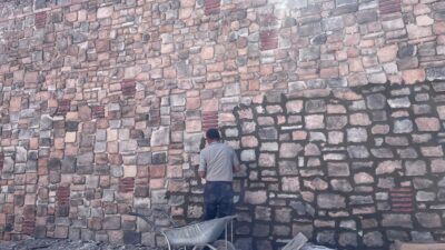 Çiçekdağı Belediyesi, ilçenin kalbinde yer alan eski belediye binasını restore