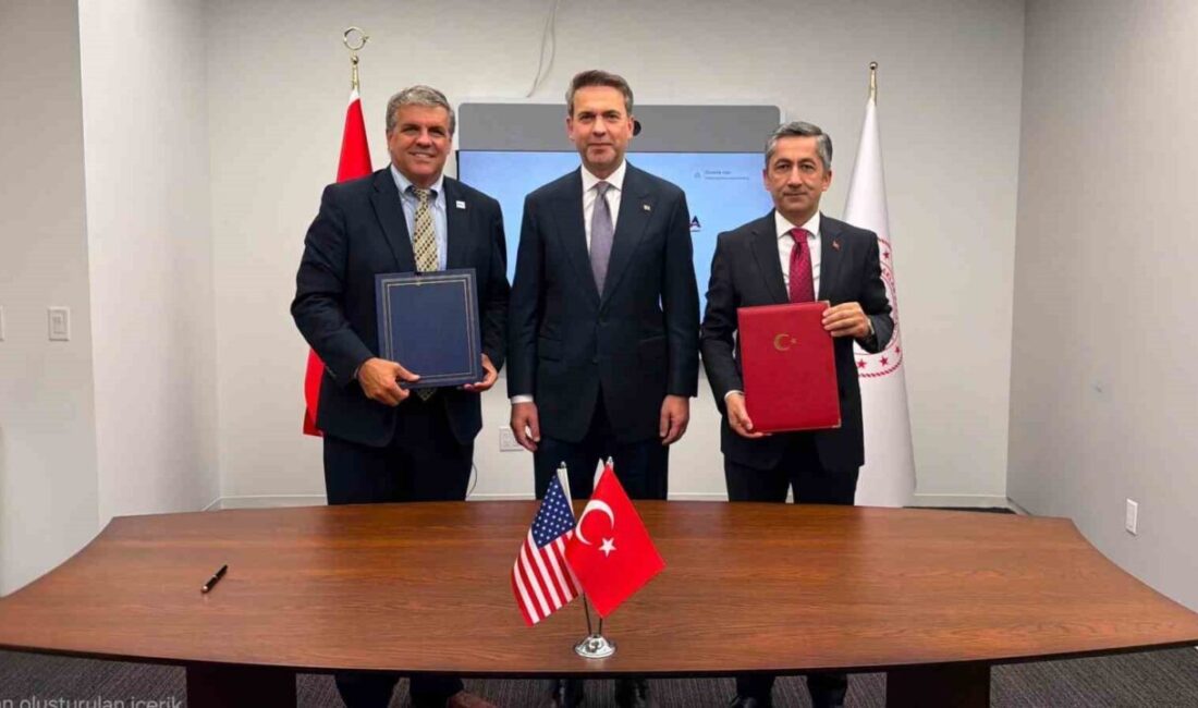 Enerji ve Tabii Kaynaklar Bakanı Alparslan Bayraktar, Türkiye ile ABD