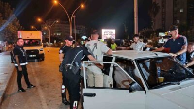 Adana’da, Adana Emniyet Müdürlüğü Asayiş Şube Müdürlüğü koordinesinde bin 594