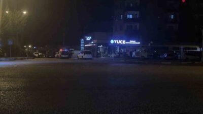 Adana’da inşaat malzemeleri satan bir firmanın, molotofkokteyli saldırısına uğradığı bildirildi.