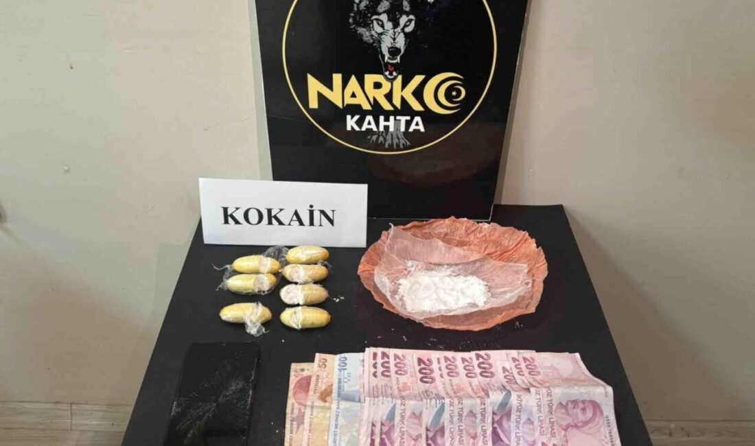 Adıyaman’da yapılan operasyonlarda, vatandaşların huzuru ve güvenliğinin sağlanması amacıyla gerçekleştirilen