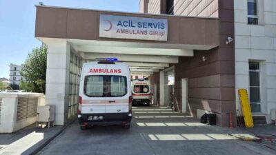 Adıyaman ilinde 9 yaşındaki bir çocuk, otomobil çarpması sonucu yaralandı.
