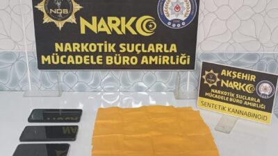 Konya’nın Akşehir ilçesinde polis tarafından gerçekleştirilen operasyonda, araçta 5 bin