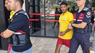 Alanya ilçesindeki bir markette alkol çalmaya teşebbüs ettiği iddia edilen