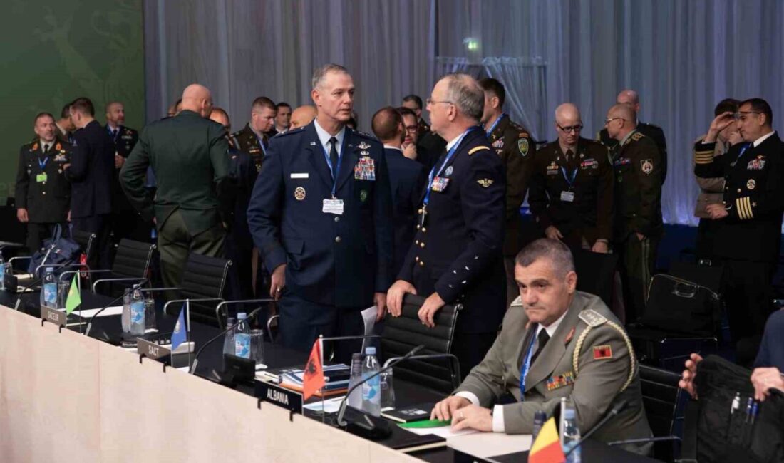 NATO Askeri Komite Başkanı Amiral Giuseppe Cavo Dragone, Danimarka’nın başkenti