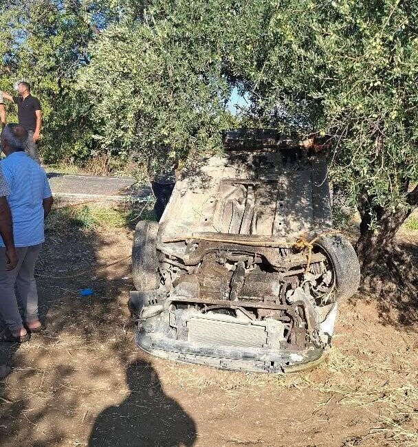 Hatay’ın Altınözü ilçesine bağlı Oymaklı Mahallesi’nde meydana gelen trafik kazasında,