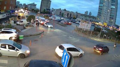 Başakşehir’de bir sürücü, ambulansa yol vermeyerek aracından inip ambulans şoförüne