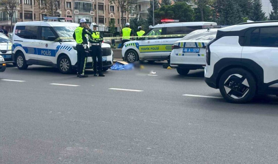 Çankaya ilçesinde, bir kişi karşıya geçmeye çalışırken bir aracın çarpması