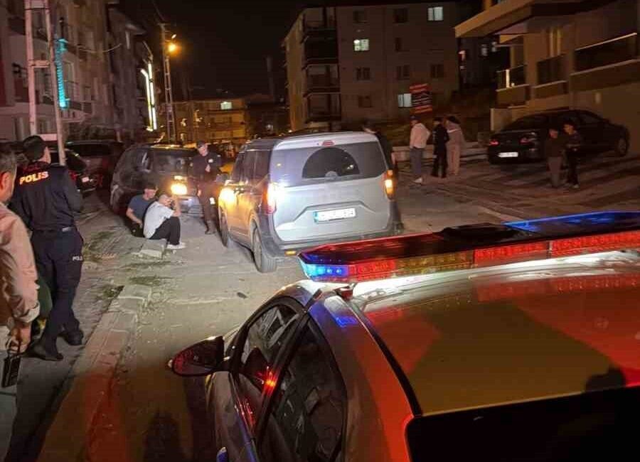 Ankara’nın Akyurt ilçesinde polis, dur ihtarına uymayan bir sürücüye 240